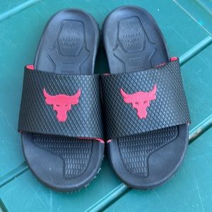 Under Armour Project Rock Men’s size 9 slides Michelin Tire Wild Gripper Sole